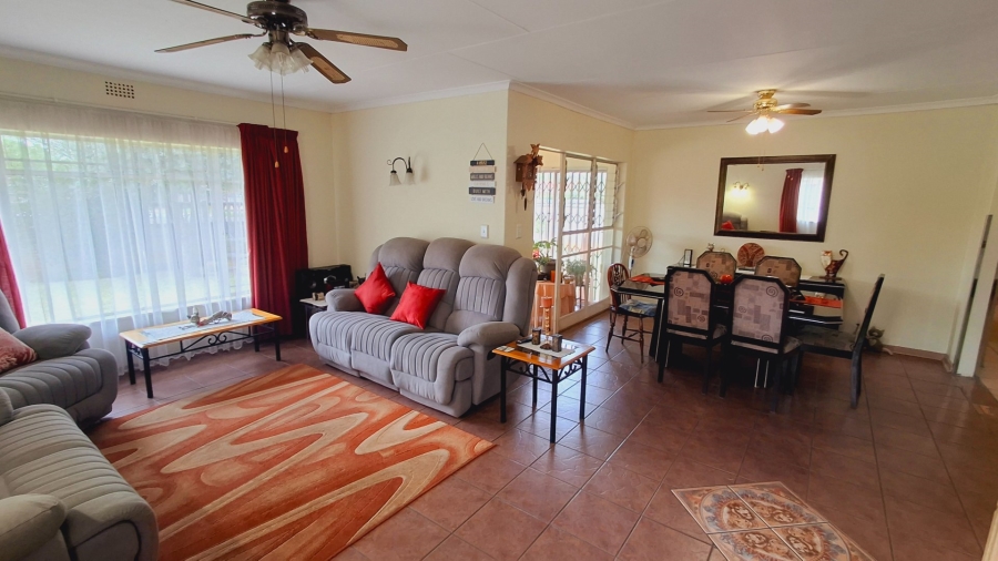 3 Bedroom Property for Sale in Vaalpark Free State